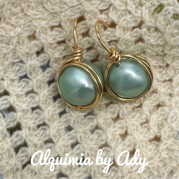 Alquimia Green and Gold Dome Earrings with Gold Wire Wrap - Picture 1 of 1